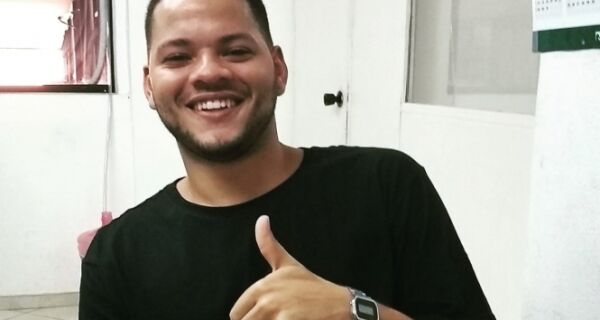 Youtuber Thomas Santana faz da rotina um sucesso no Instagram