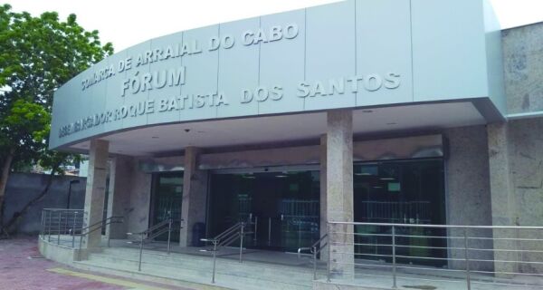 Novo fórum de Arraial do Cabo é, enfim, inaugurado