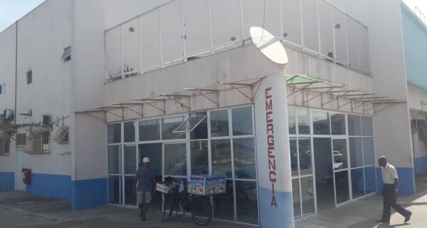 Hospital do Jardim Esperança tem dia marcado por falta de médicos na emergência