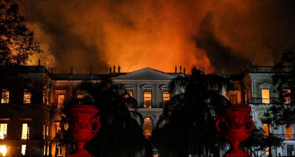 Polícia Federal conclui que incêndio no Museu Nacional não foi criminoso