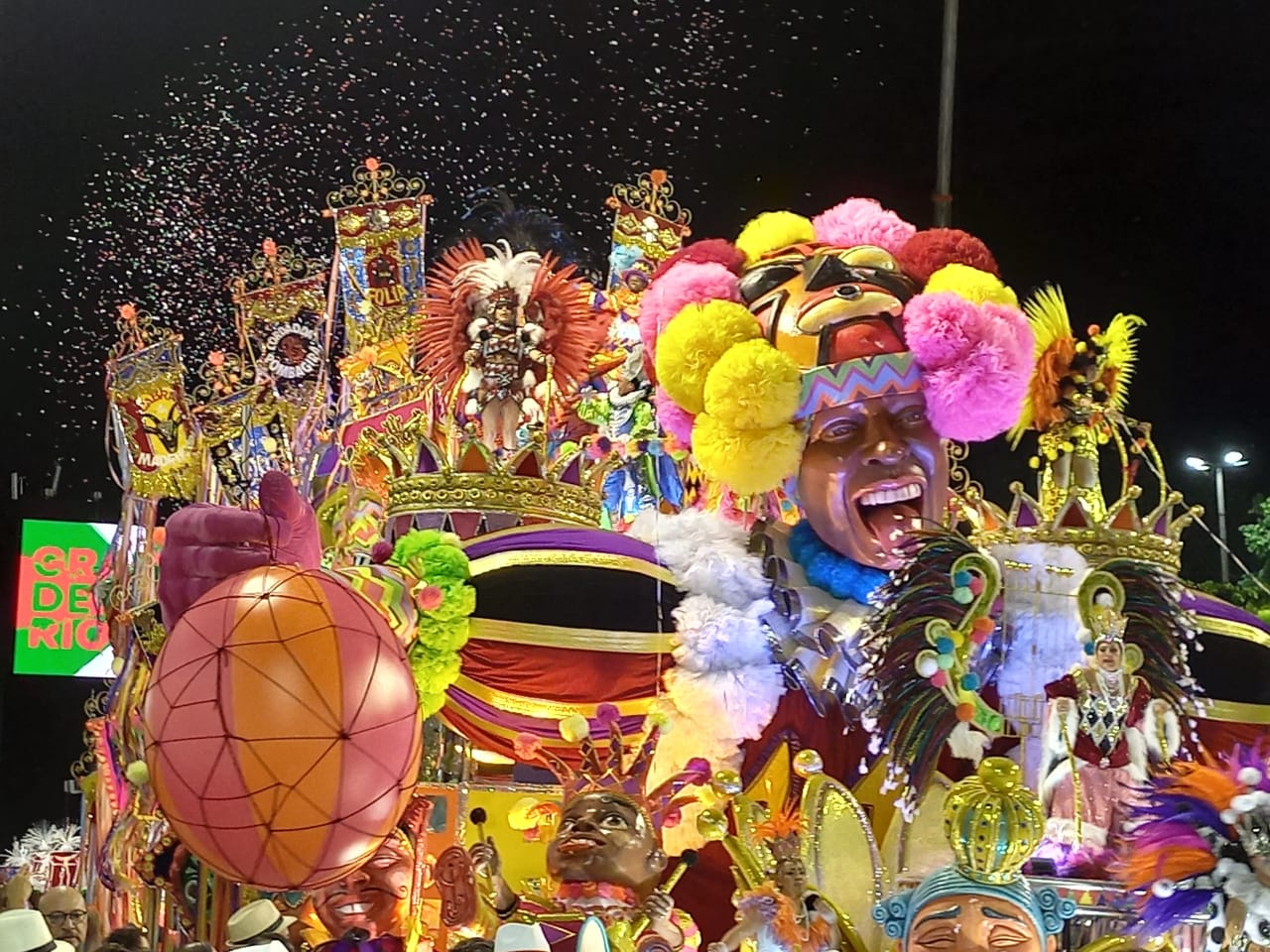 Resultado do Carnaval do Rio confirma força das religiões de